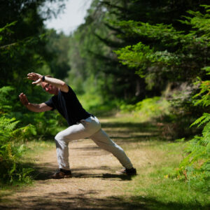 The Tai Chi hand form course (Round)